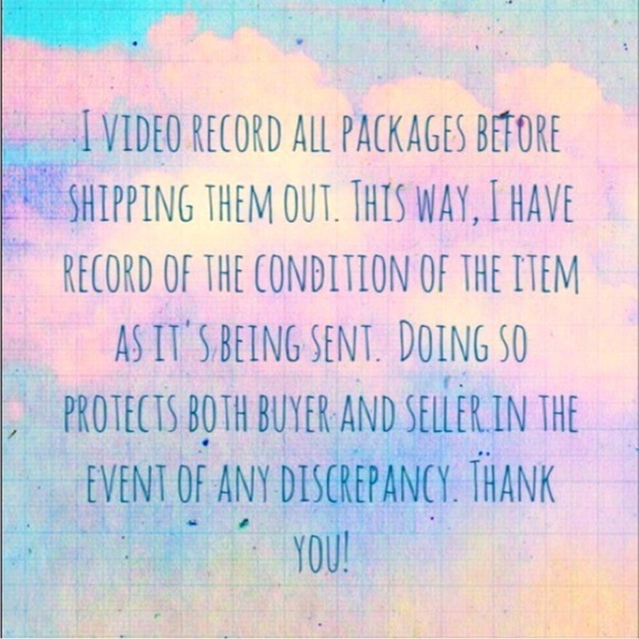 vintage retro style 80s or 90s look bombshell head turne - Picture 8 of 8